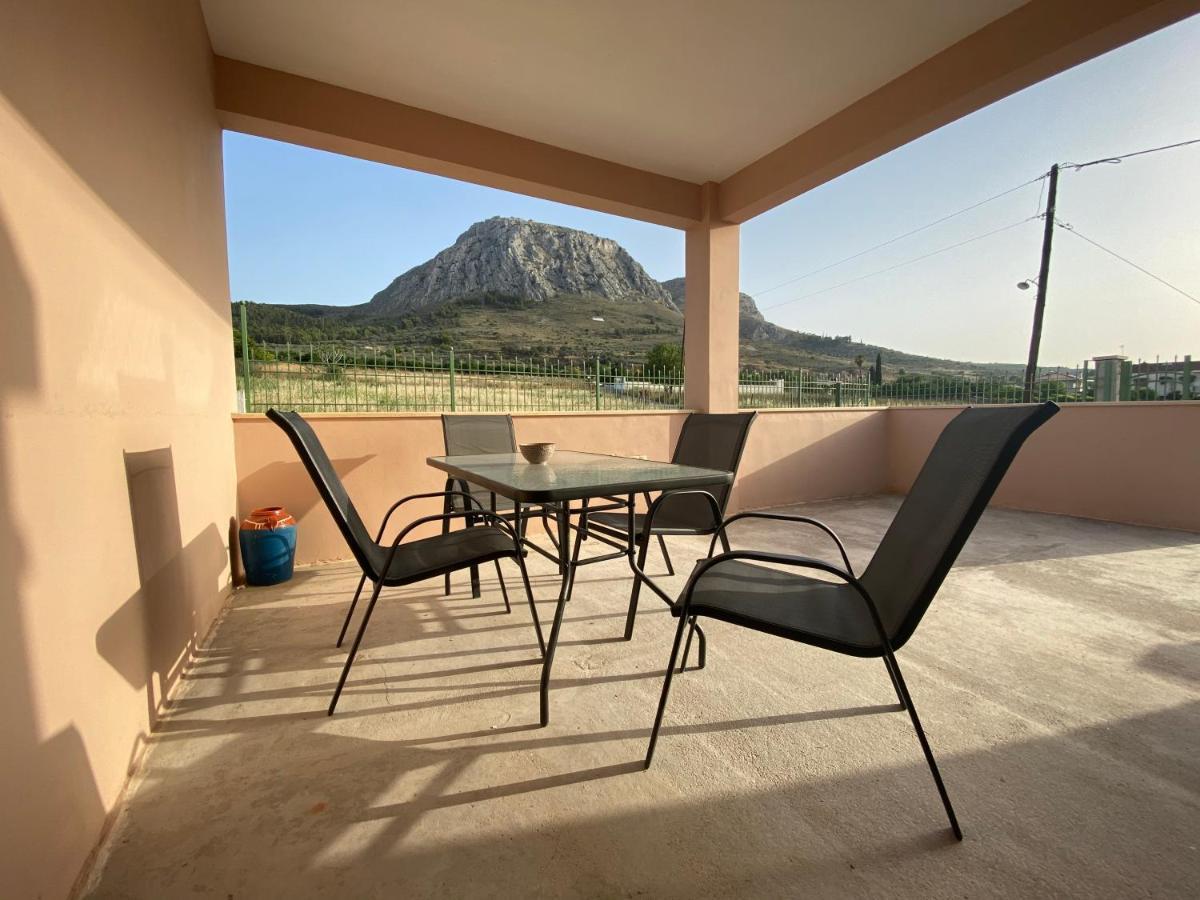 Villa Acrocorinthos House Exterior foto