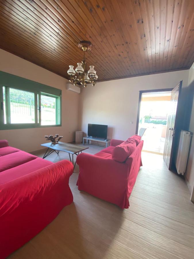Villa Acrocorinthos House Exterior foto