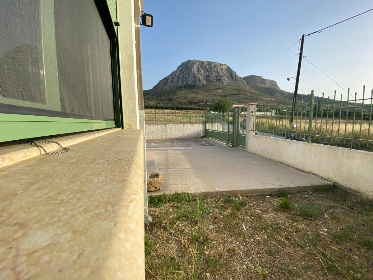 Villa Acrocorinthos House Exterior foto